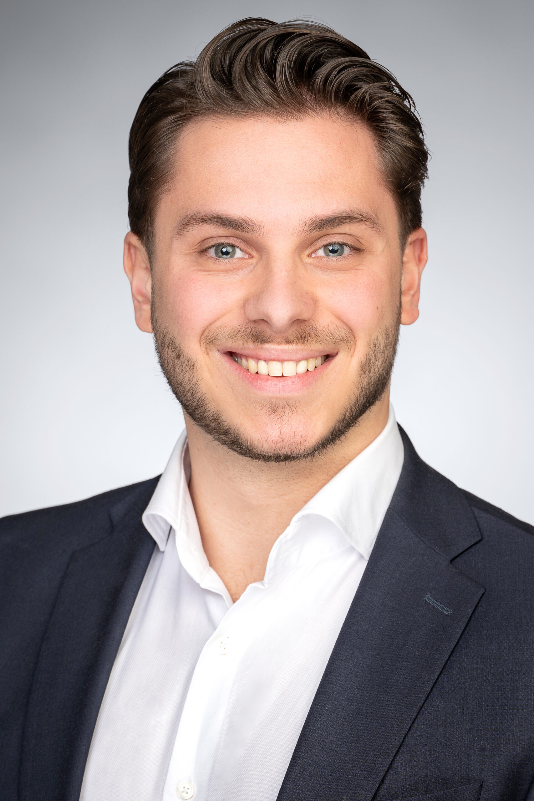 Leandro Tranchida, Immobilienmakler Verkauf