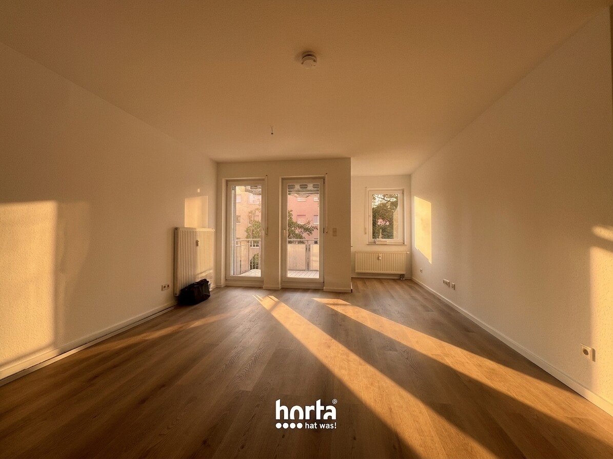 Wohn-/Schlafzimmer Ans. I